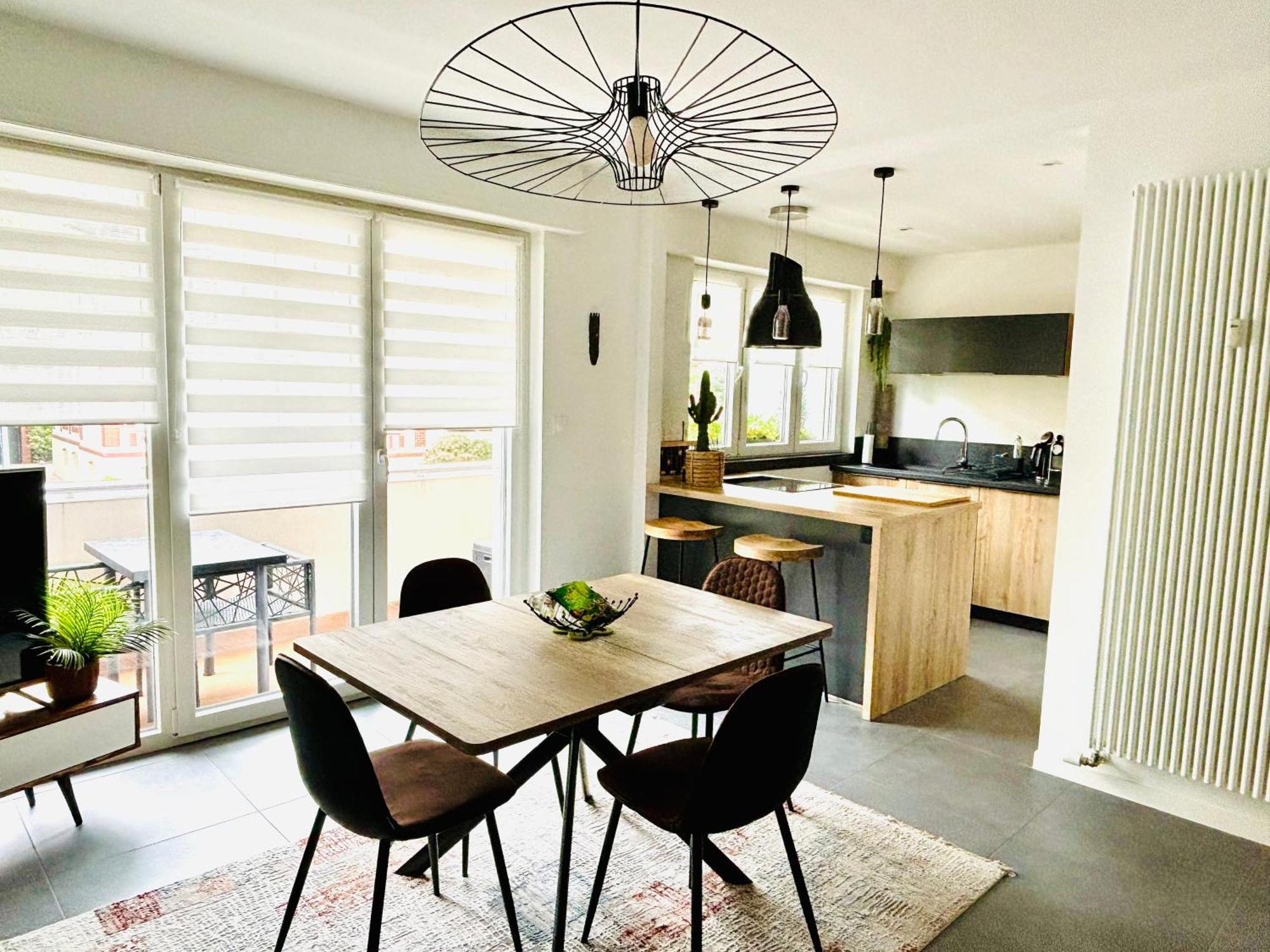 Appartement De Standing Proche Centre Ville Et Gare Mulhouse Exterior foto